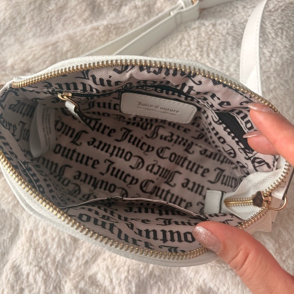 Juicy Couture White Embossed Logo Crossbody Bag Bundle | Includes Free Gift - Picture 8 of 8